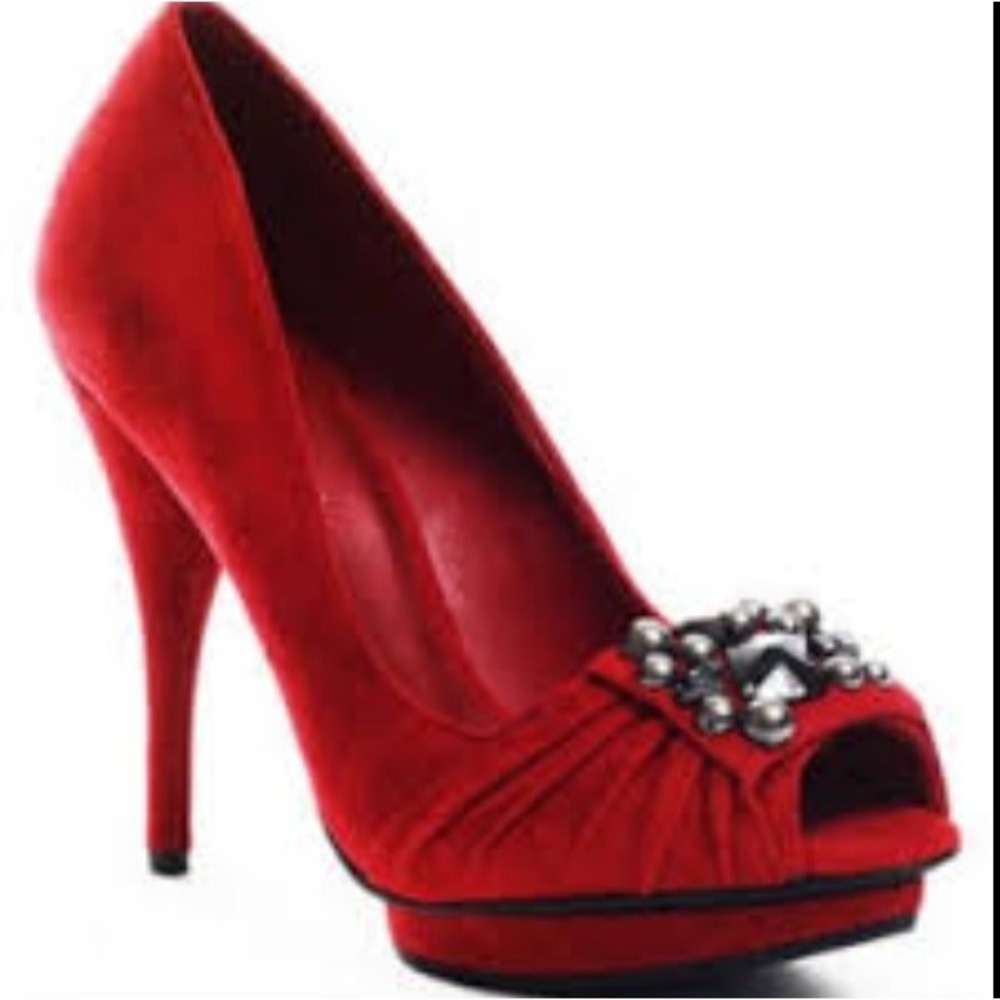 BCBG Dante‎ Suede Heels in Oxblood Red sz 7.5